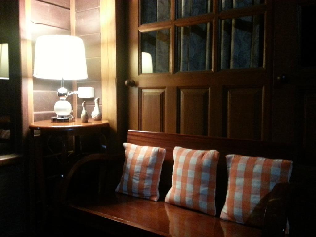 Rim Nam Kong Homestay Pak Chom Exteriér fotografie