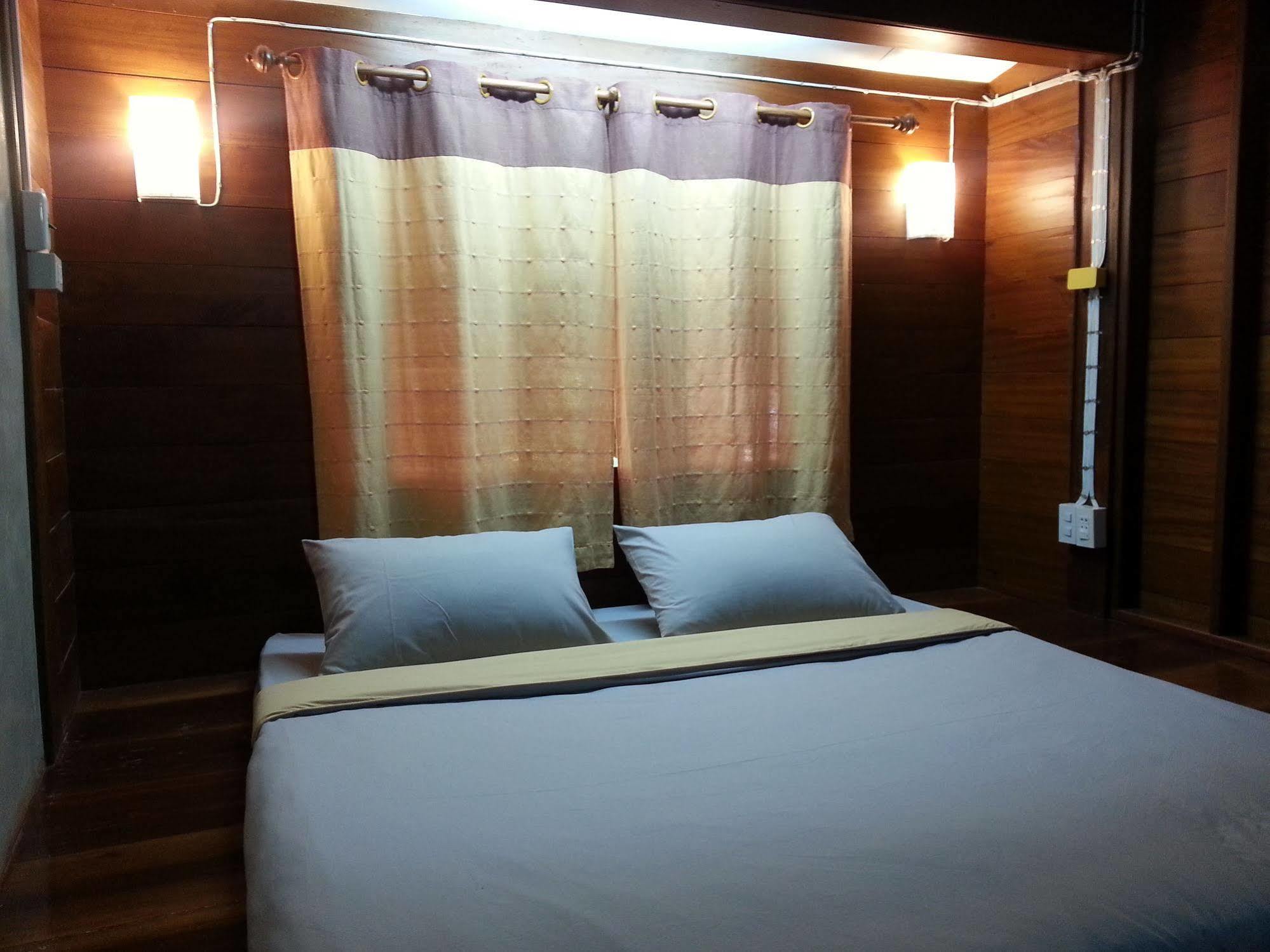 Rim Nam Kong Homestay Pak Chom Exteriér fotografie