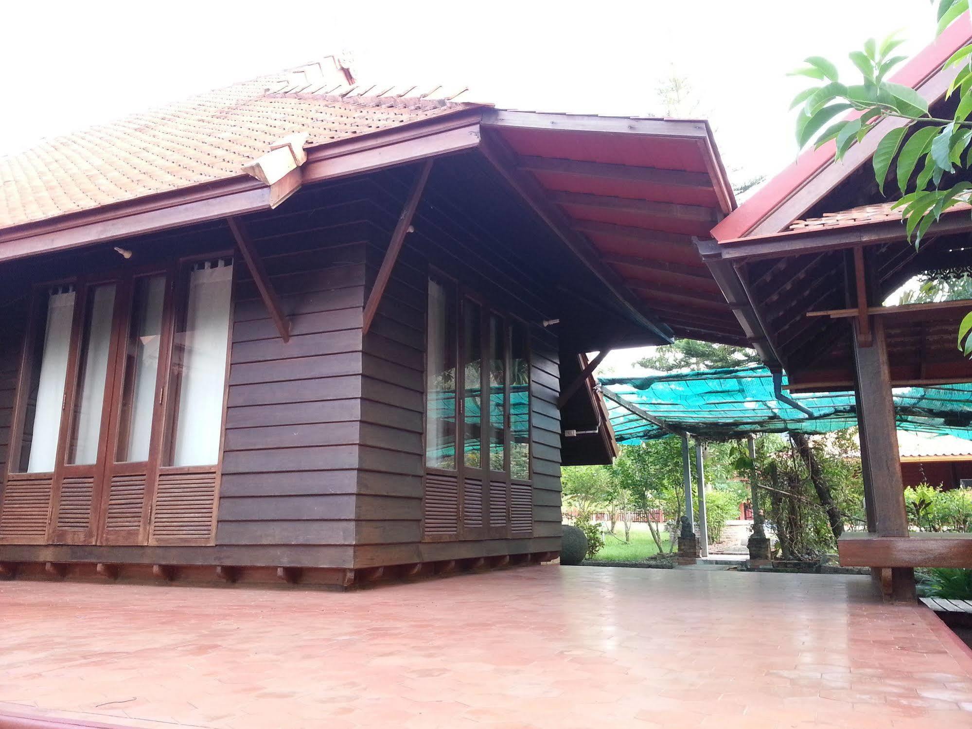Rim Nam Kong Homestay Pak Chom Exteriér fotografie