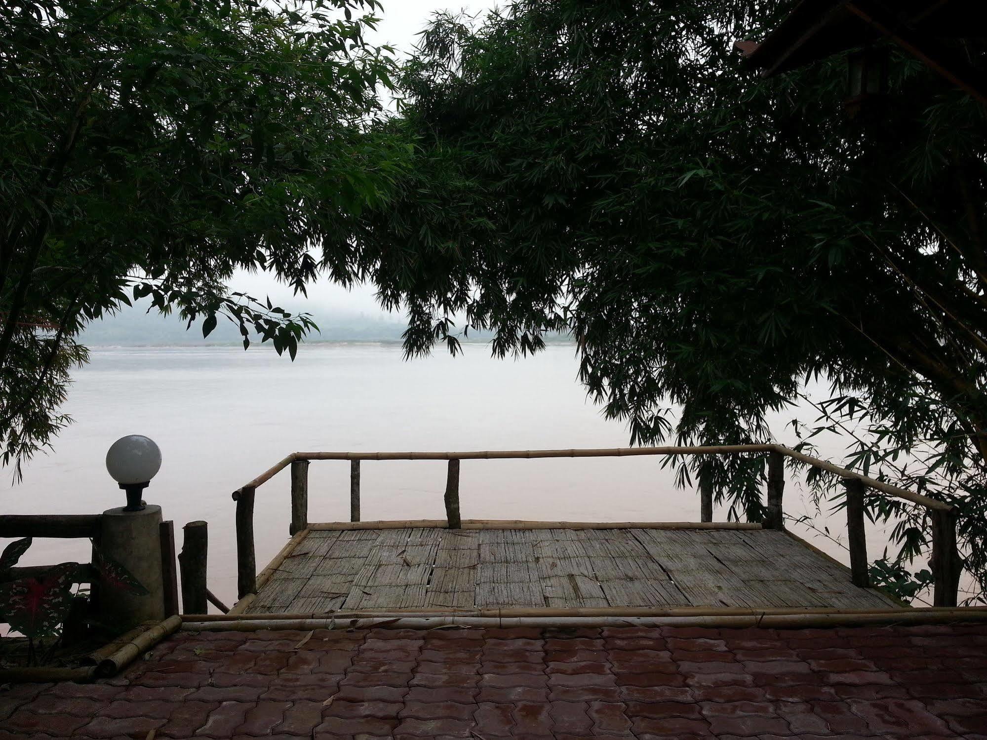 Rim Nam Kong Homestay Pak Chom Exteriér fotografie