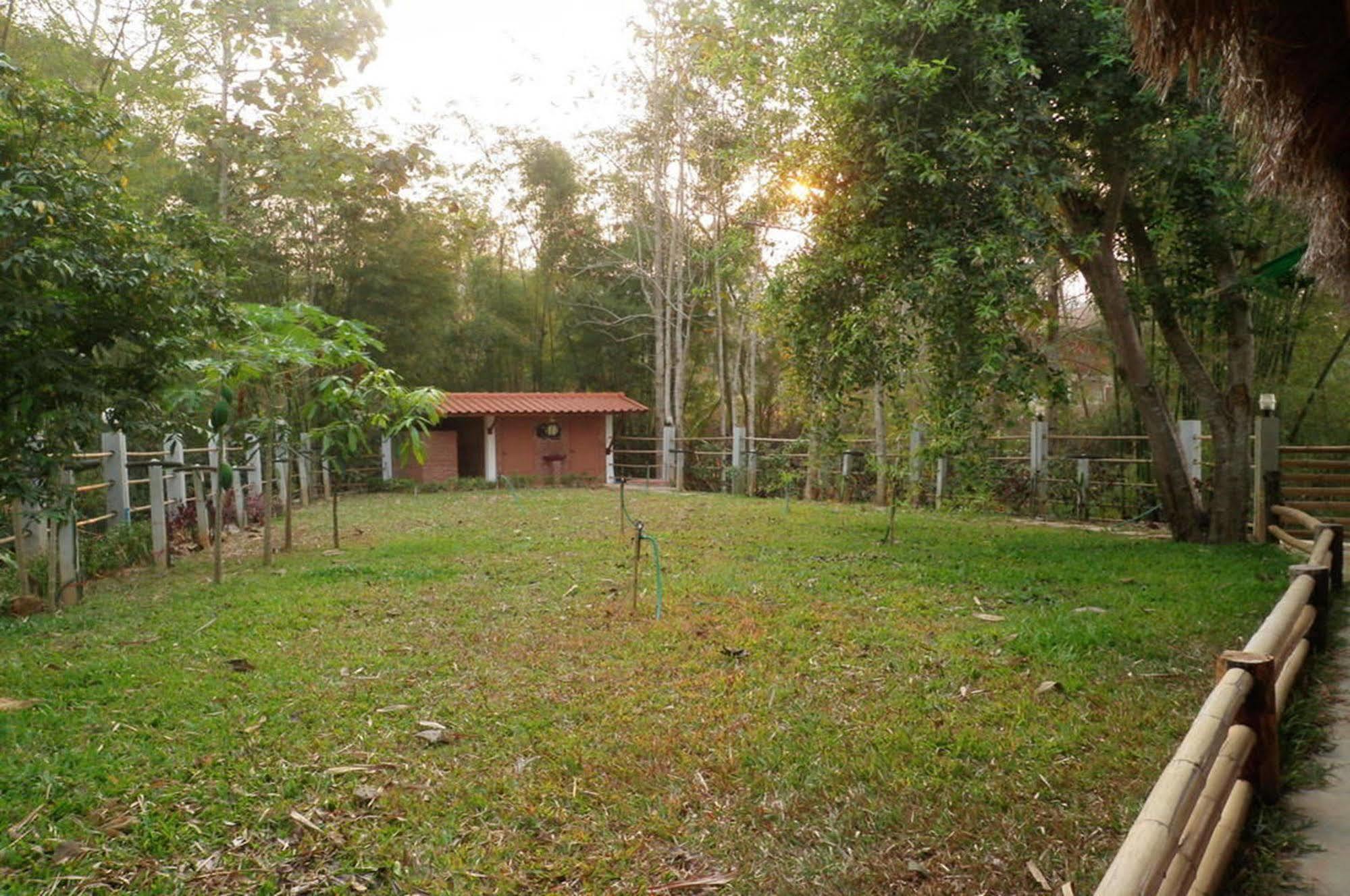 Rim Nam Kong Homestay Pak Chom Exteriér fotografie
